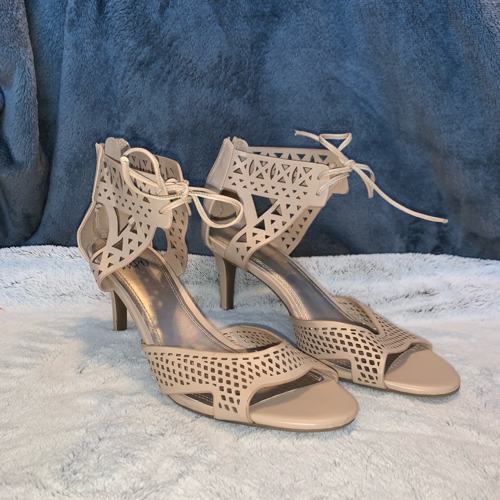 Tan heels